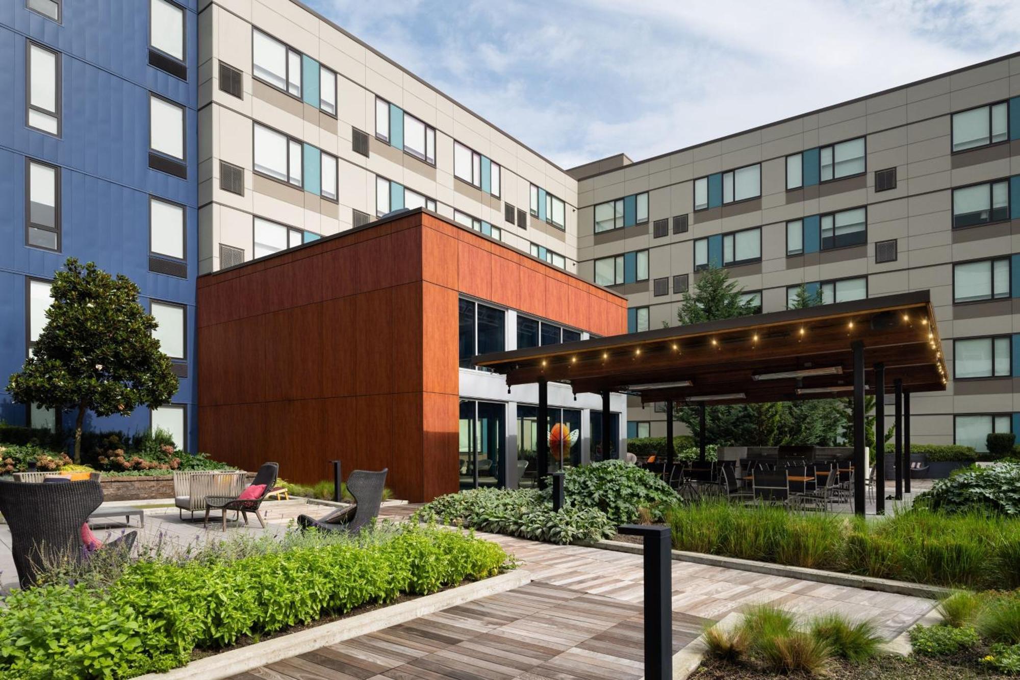 อะลอฟต์ ซีแอตเทิล เรดมอนด์ Hotel Redmond ภายนอก รูปภาพ